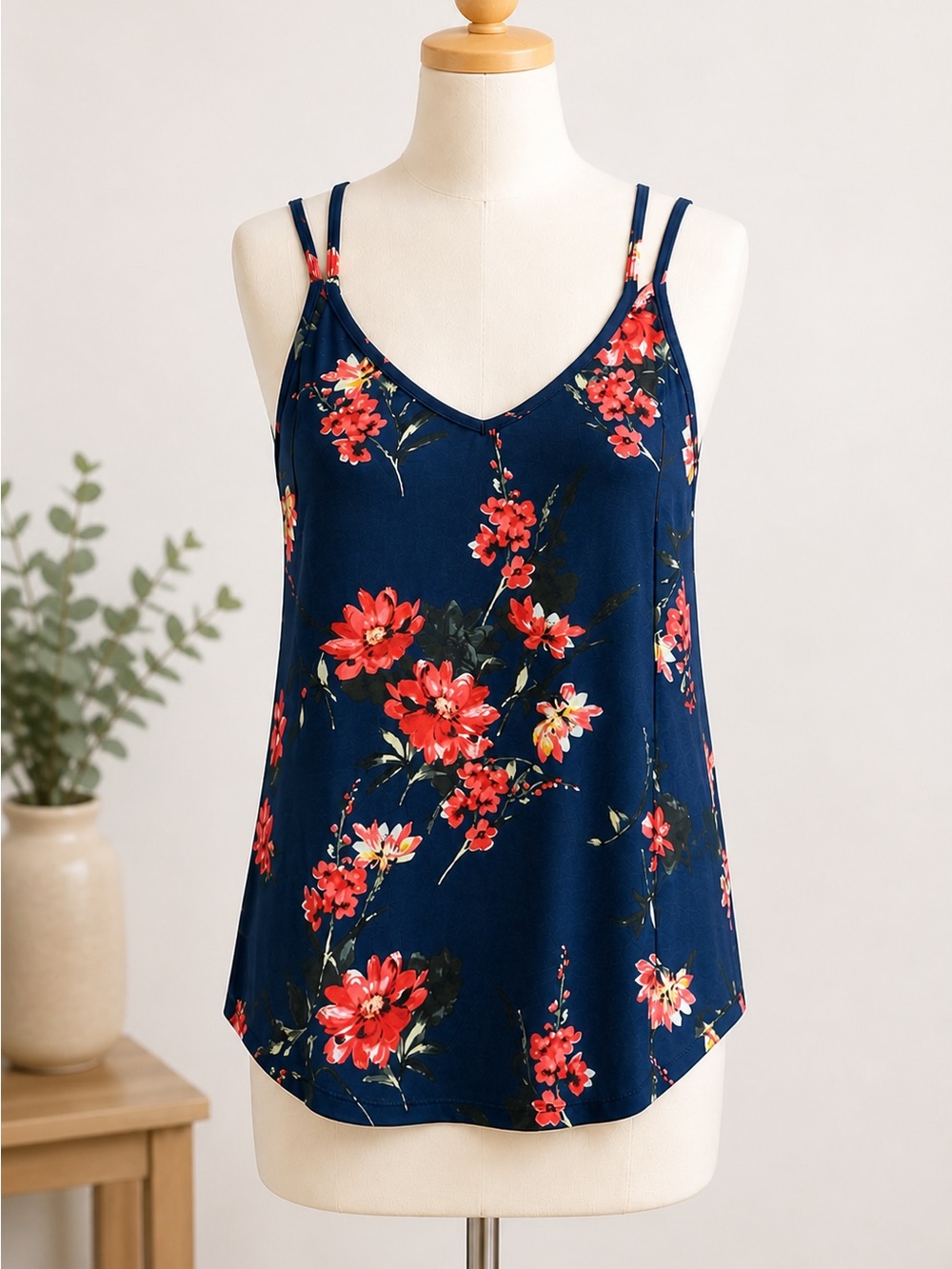 Papermoon Navy Floral V-Neck Double Strap Camisole NWT 1X